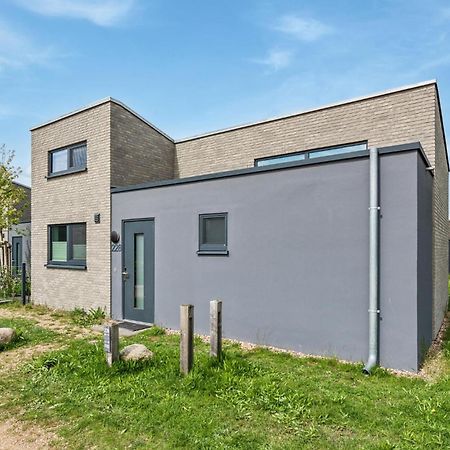 Gorgeous Home In Lembruch-Duemmer See With Kitchen Bagian luar foto