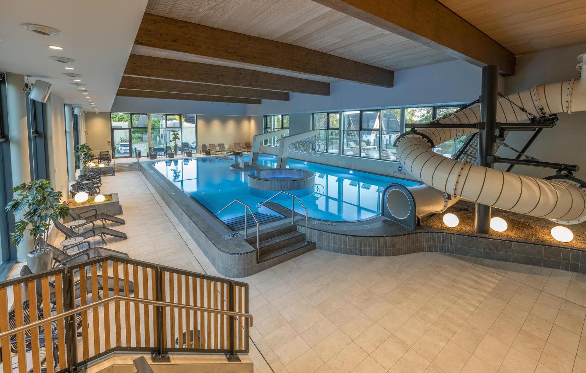 Gorgeous Home In Lembruch-Duemmer See With Kitchen Bagian luar foto